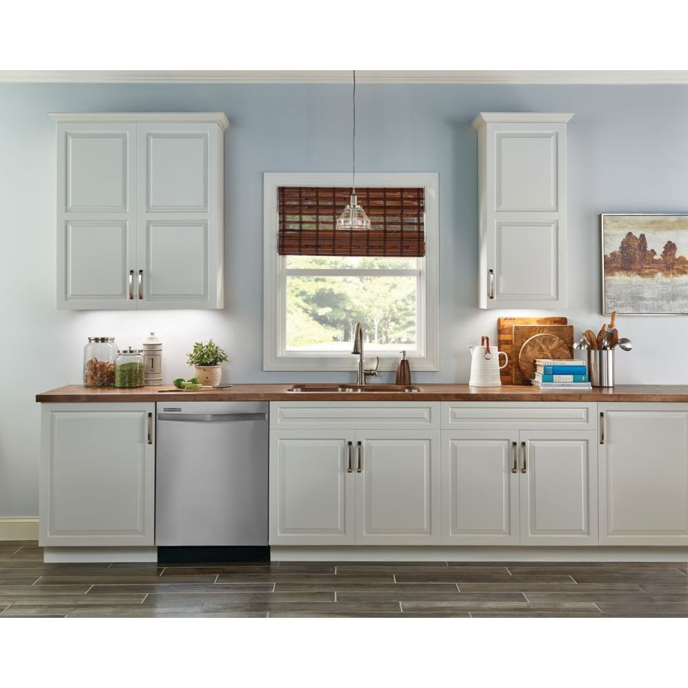 {"pim_id":"147_kitchen_4u27k30wht_4u27k12wht_4t116s27wh_43850ni_undercounter_v1_1k","sku":"147_4U27K12","media_type":"media"}