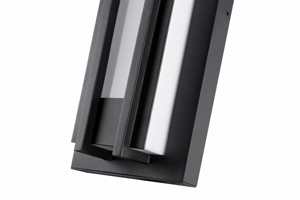 {"pim_id":"372_520S_BK_LED_AT_6_1k","sku":"372_520S-BK-LED","media_type":"media"}