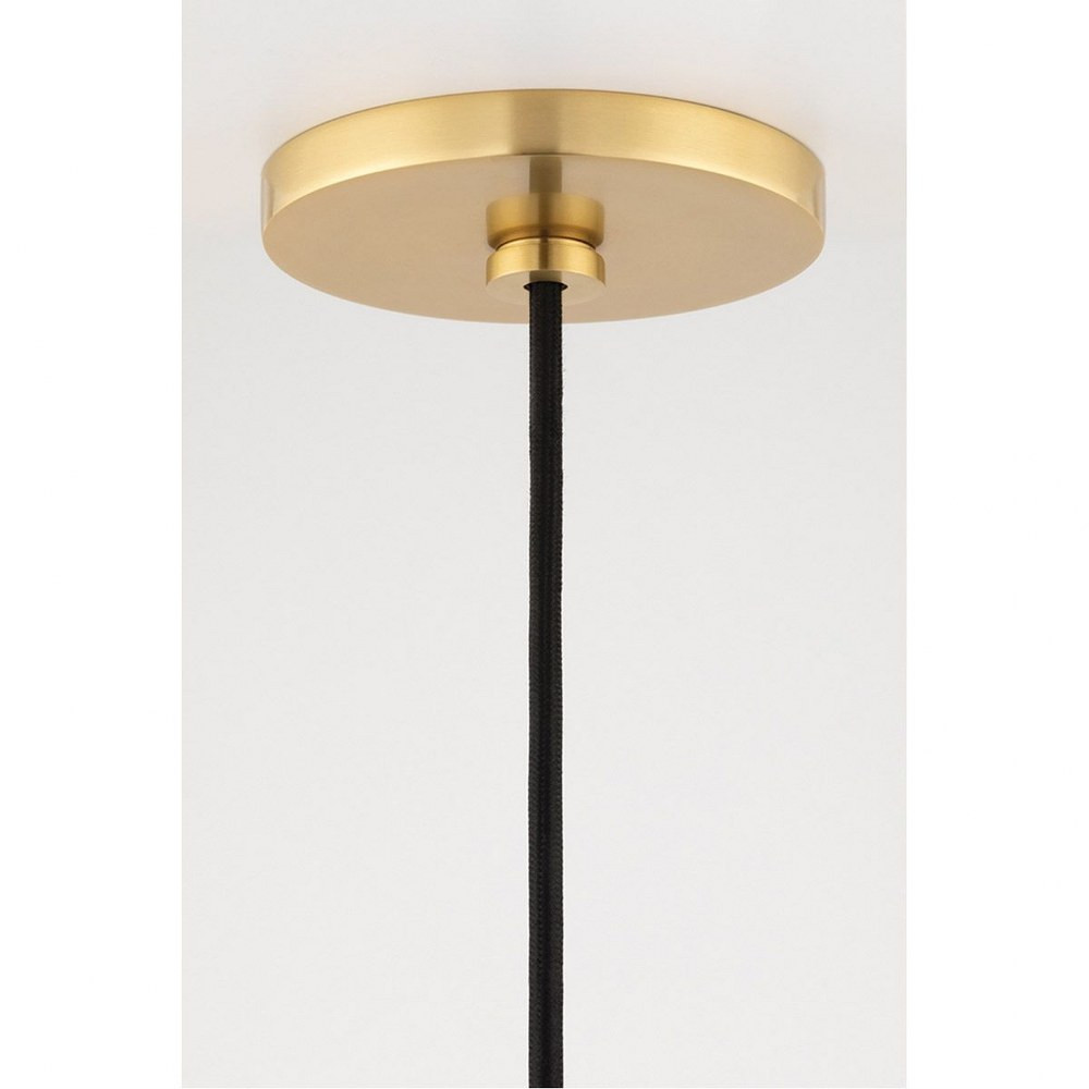 {"pim_id":"735_H206701S_AGB_BB_04_1k","sku":"735_H206701S","media_type":"media"}