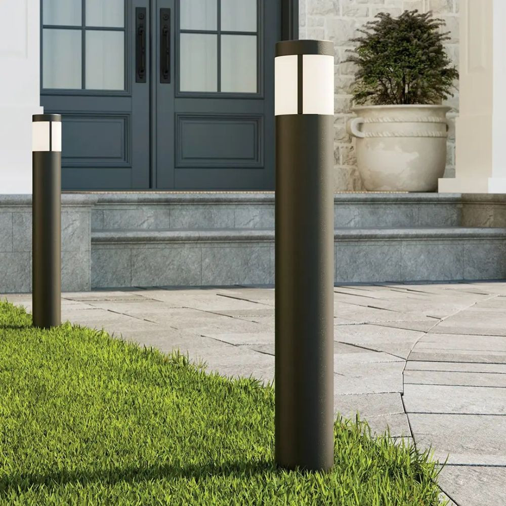 {"pim_id":"147_16265bkt30_landscape_round_bollard_detail_v1_1k","sku":"147_16265BKT30","media_type":"media"}