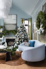 {"pim_id":"116_HOLIDAY_Tyrell_8933_PN_Jewel_Marlowe_new_1k","sku":"116_8933-PN","media_type":"media"}