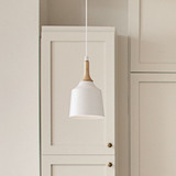 {"pim_id":"147_kitchen_danika_43682wh_overall_day_2b_1k","sku":"147_43682","media_type":"media"}