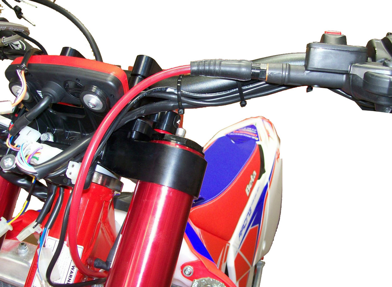 Stainless Red Rear Brake Line Spiegler Steel Braided Rear Brake Line Red Line with Silver Fittings fits all 2007+ RR/RS/RR-S/XTrainer