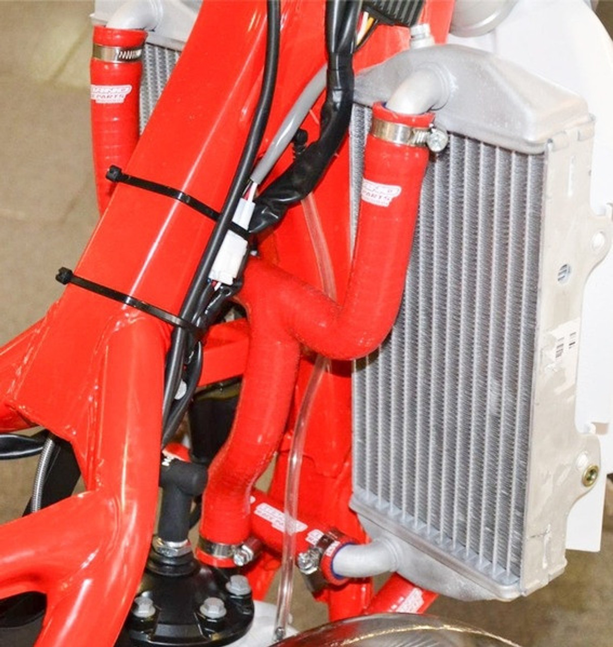 Samco Radiator Hose Kit, 125/200 RR Silicone Radiator Hose Kit for 125/200 RR 2-stroke Silicone hoses resist ozone, UV deterioration, & are more puncture resistant Hoses are made from the finest European silicone Special lining used on all hoses has outstanding resistance to harsh conditions In blue or red, Fits all 2018-2019 125/200 RR 2-strokes