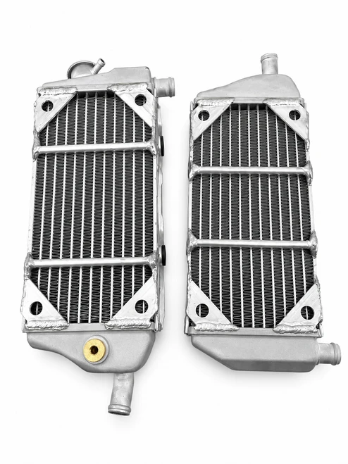 Heavy Duty Radiator Kit, RX 4T