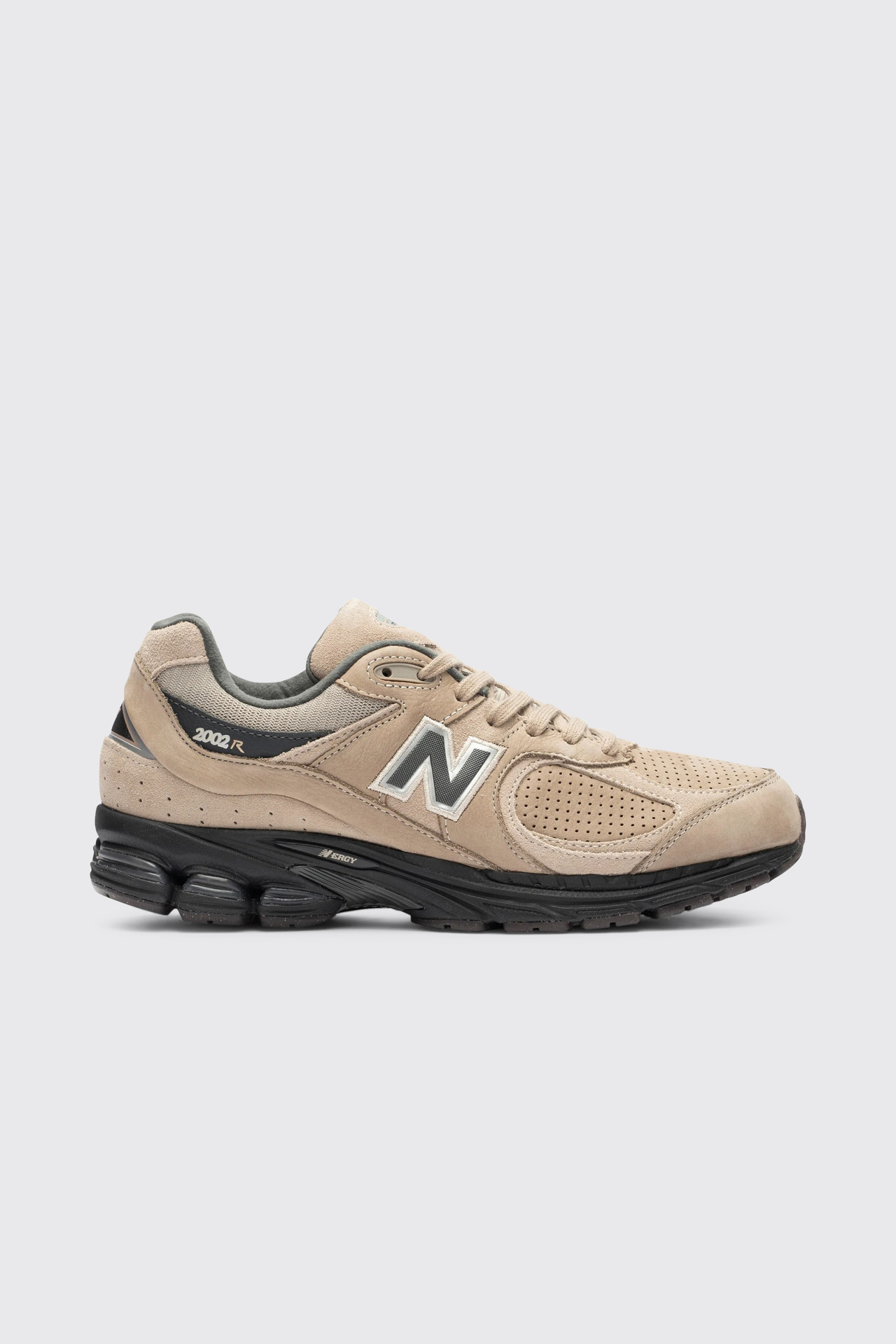 New Balance M2002 REG Driftwood - Calico Club