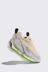 Hoka U Elevon X OMLL