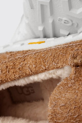 Ugg M Ascot Vibram Wrap Tech Chestnut