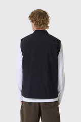 NN.07 Yuki Vest 8280 Black