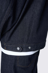 NN.07 Petrus 1843 2560000055 208 Raw Indigo
