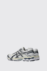 ASICS GEL-Cumulus 16  1203A733 White/Midnight