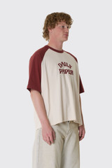 Daily Paper contrast sleeve raglan t-shirt 2610183 Moonbeam Beige