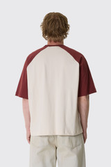 Daily Paper contrast sleeve raglan t-shirt 2610183 Moonbeam Beige