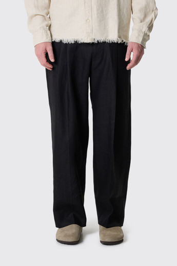 NN.07 Kay 1454 Black