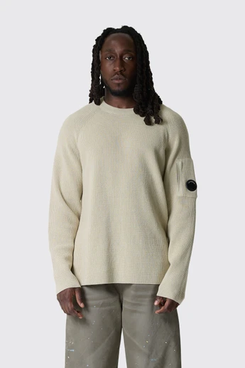 C.P. Company Waffle Knit Cotton Crewneck Lens Swea 21CMKN057A-110754A 120 Silver Birch