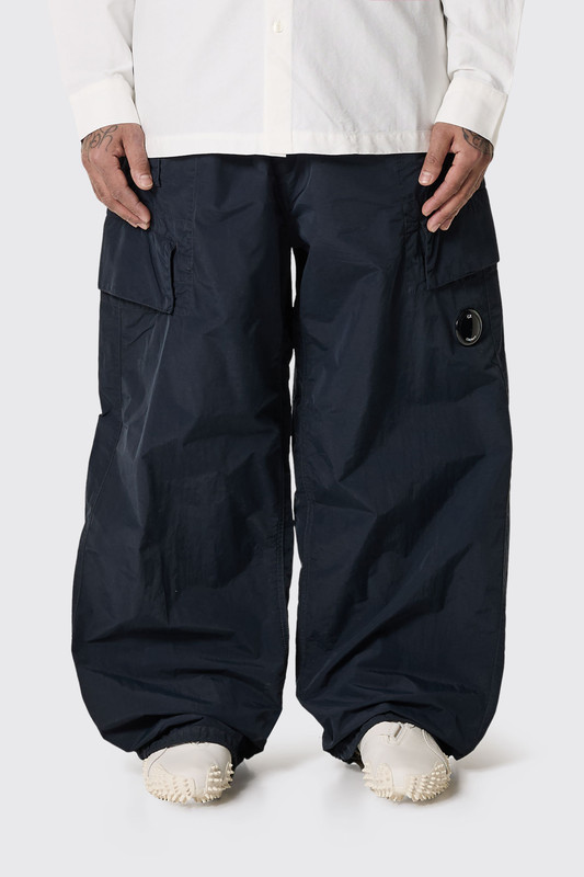 パンツ C.P. COMPANY FLATT NYLON OVERSIZE PANTS C.P. Company Flatt Nylon Oversize Pants Total Eclipse - Calico Club