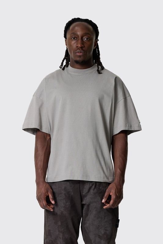 Flaneur Atelier T-Shirt with Rubber Patch Grey