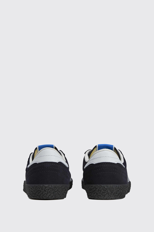 adidas Munchen II Spzl SUPCOL/CBLACK/GUMM2