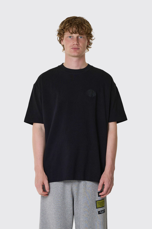New Amsterdam Surf Association Chop Tee 2601082002  Black