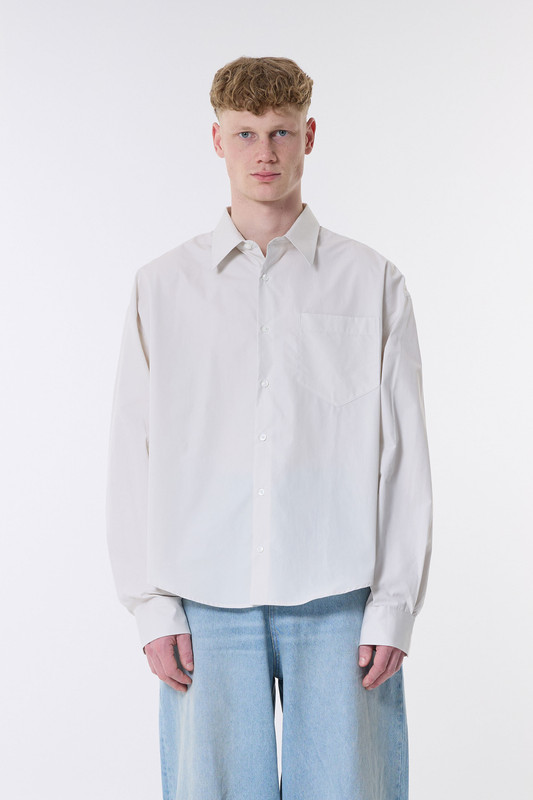 AMI Paris Boxy Fit Shirt USH116.CO0063 Chalk - Calico Club
