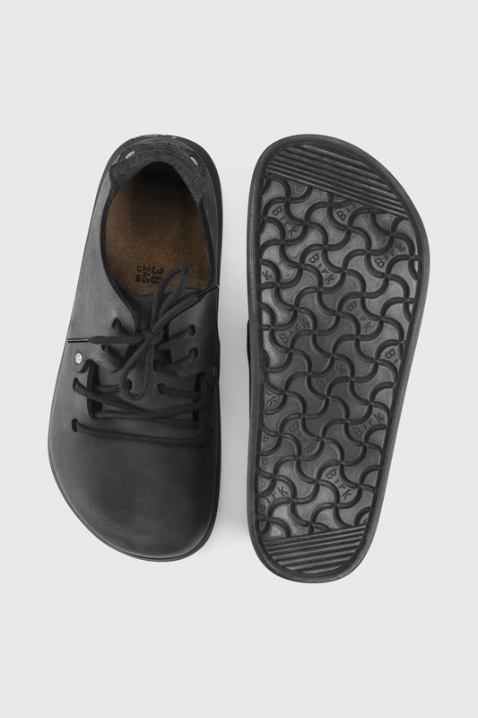 Birkenstock Montana Oiled Leather Narrow Black