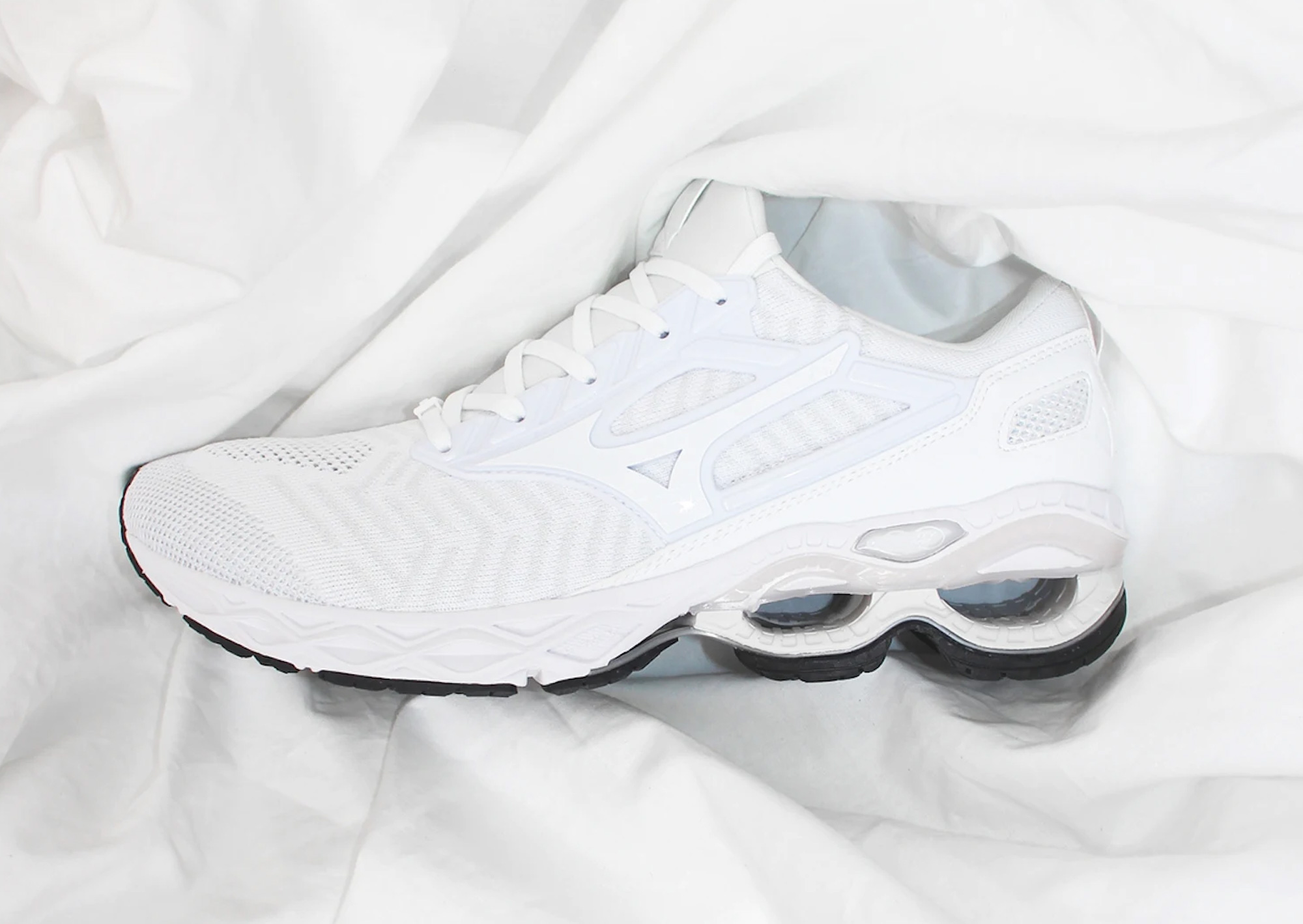 Calico Jack Editorial: Mizuno Wave Creation Waveknit X Calico Jack