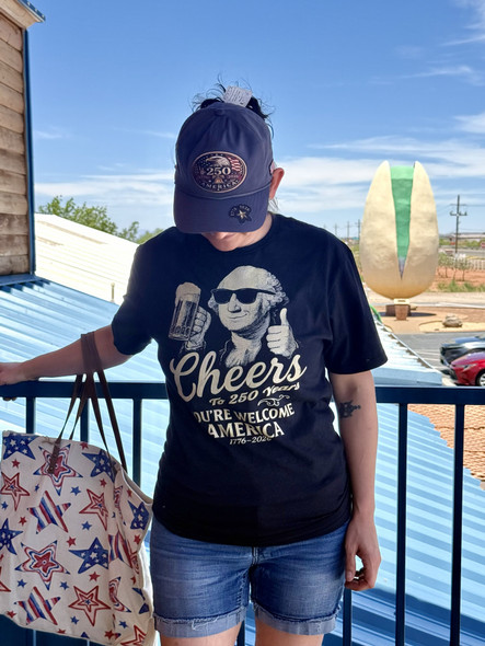 US 250th T-Shirt Cheers