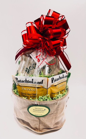 Farm Favorites Burlap
Our best selling candies and pistachio flavors.