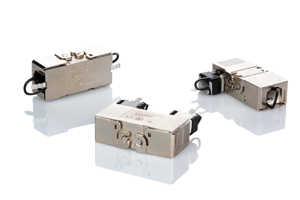 Metz Connect 130863-04-E. Cable connector class EA 180°