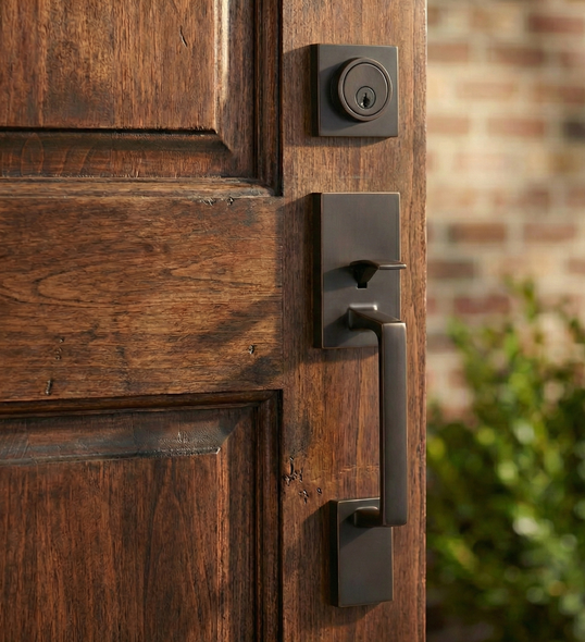 Designers Impressions Keeneland Design Oil Rubbed Bronze Contemporary Handleset with Madison Interior