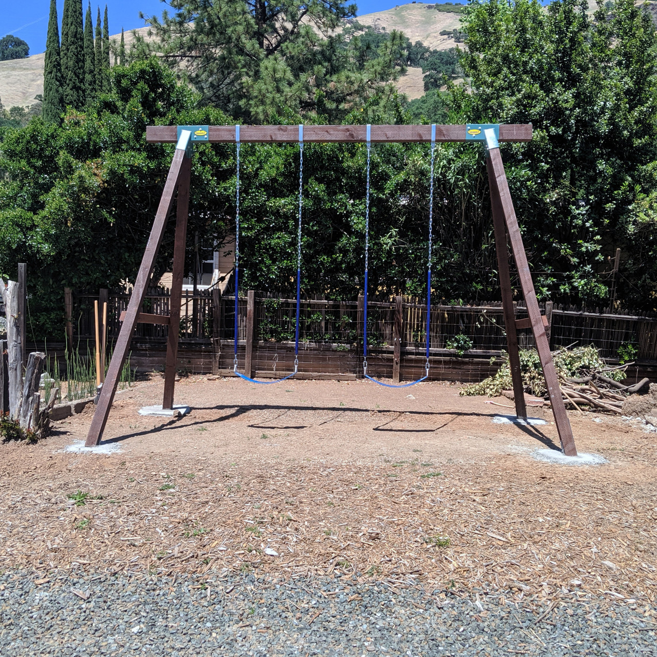 Easy 123 AFrame Swing Set End Bracket