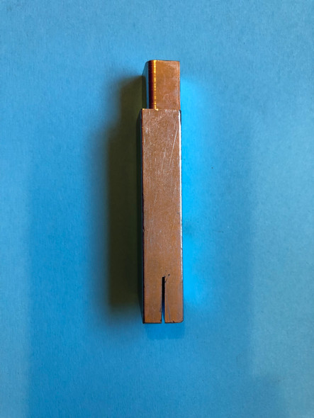 LOWER GUIDE W/CARBIDE PLUG FOR HOBART MODELS 5700, 5701