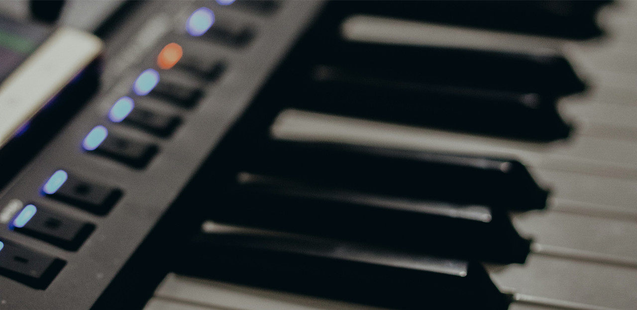 Electric keyboard keys