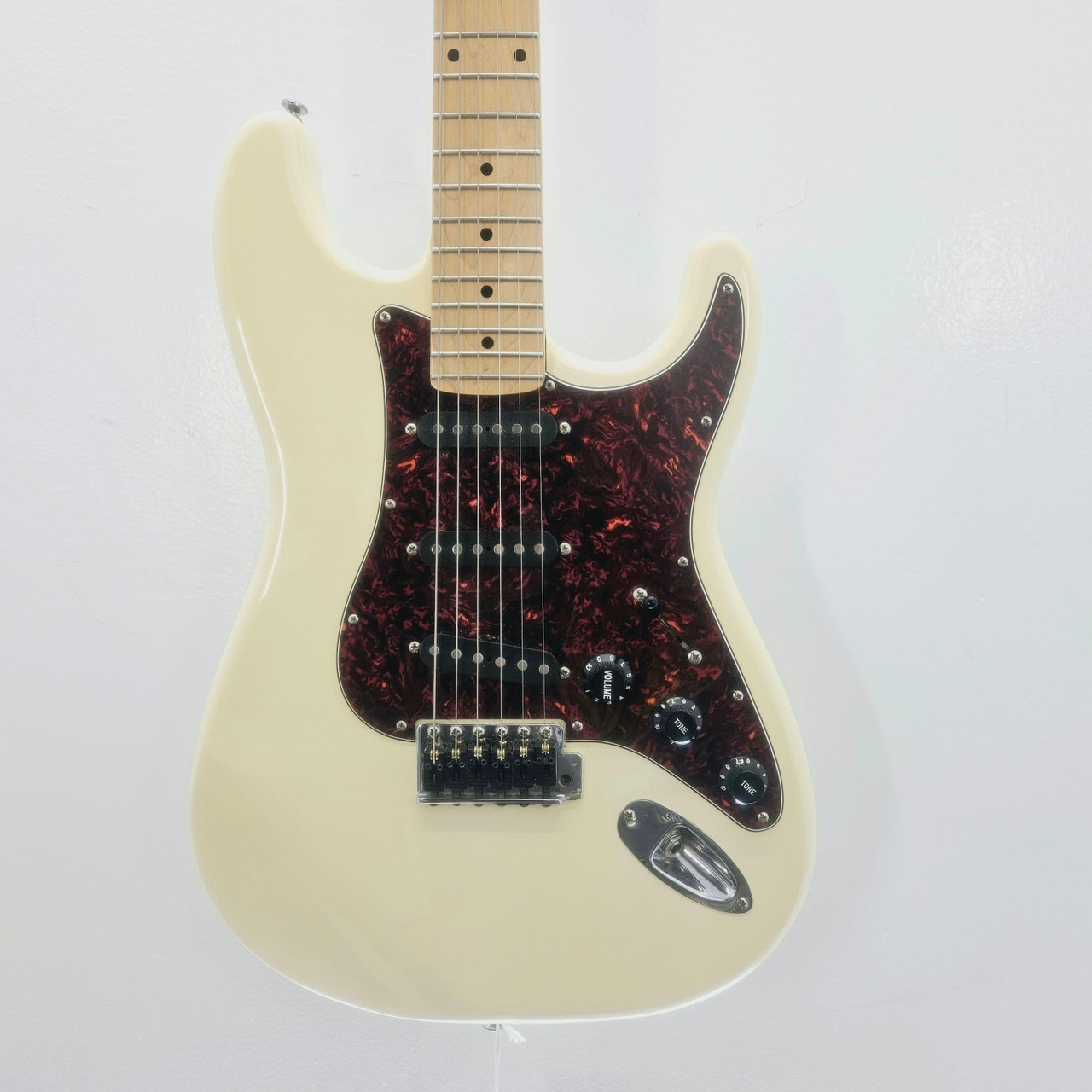 Used Bill Lawrence SWAMPCASTER Electric Guitars White