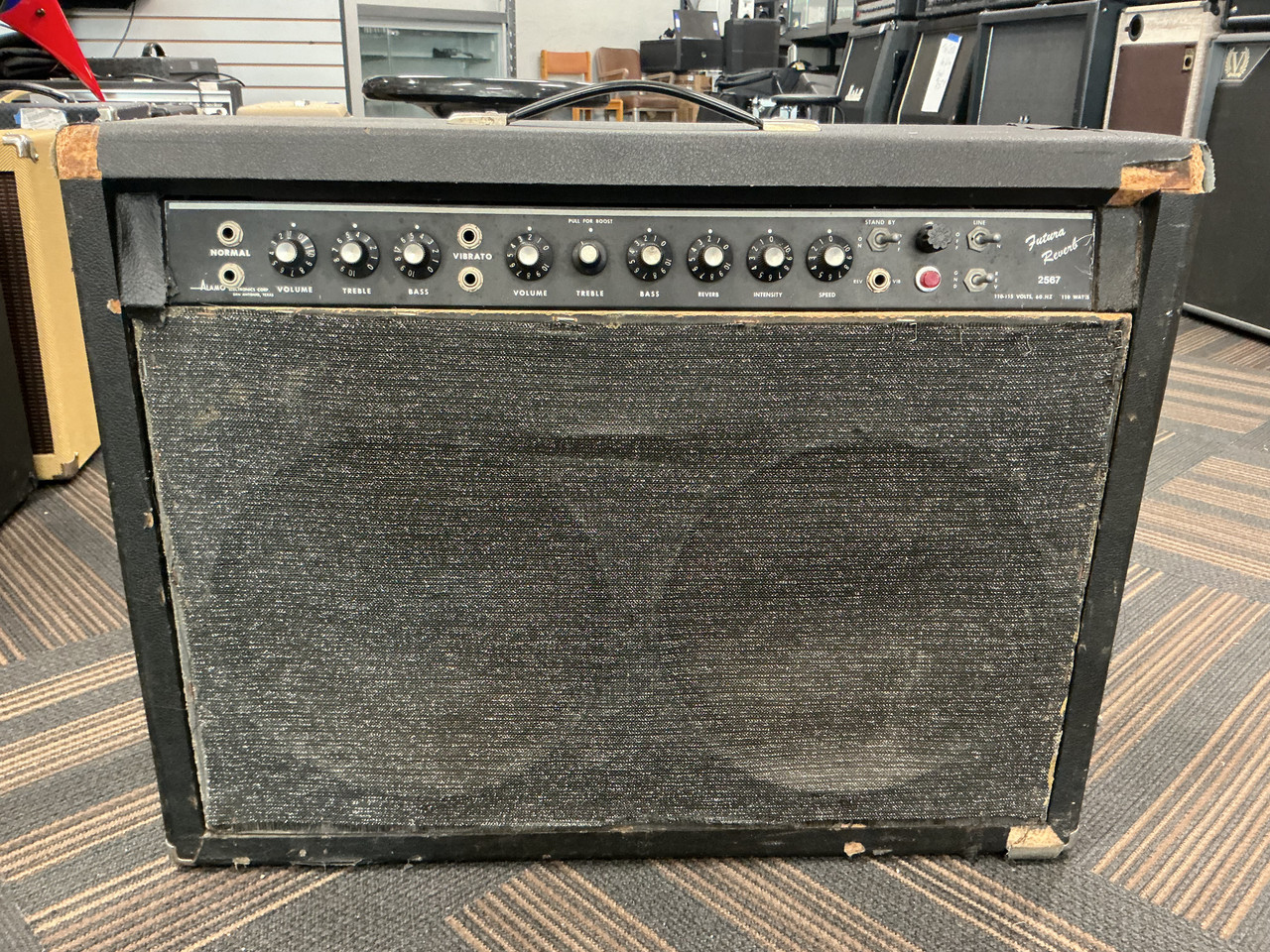 Used ALAMO FUTURA REVERB 2567 GUITAR AMP Solid State Guitar Amps 