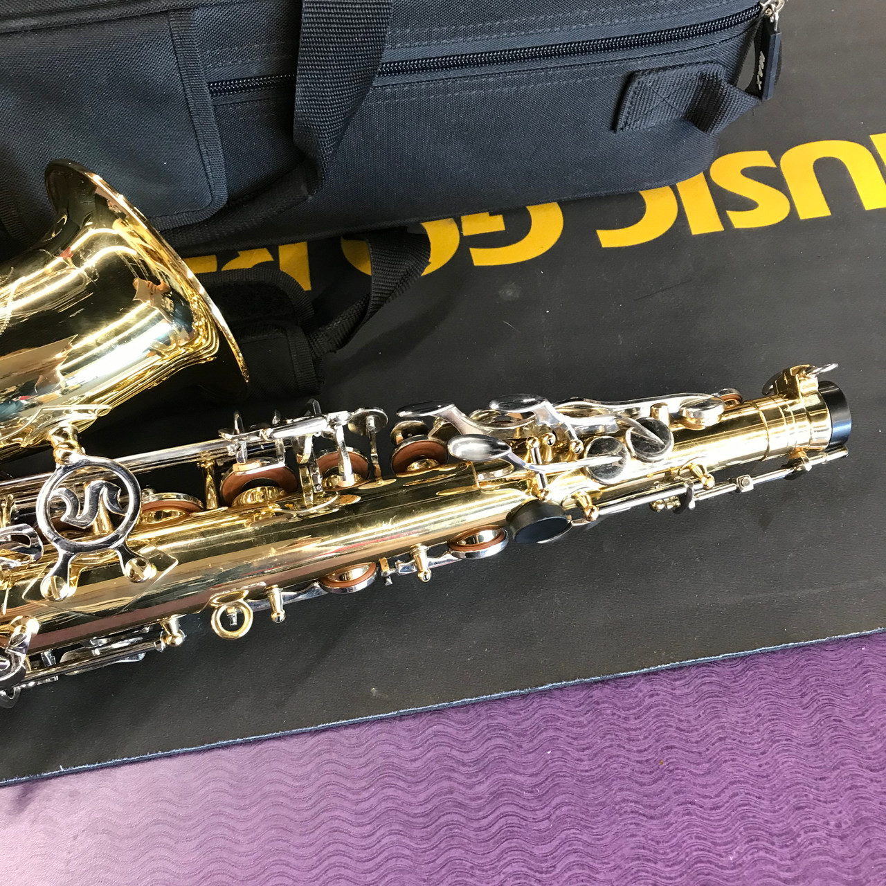 Selmer as400 alto saxophone hotsell