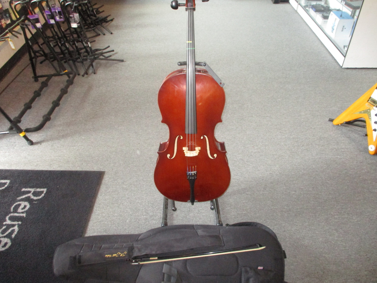 Cello store 2025