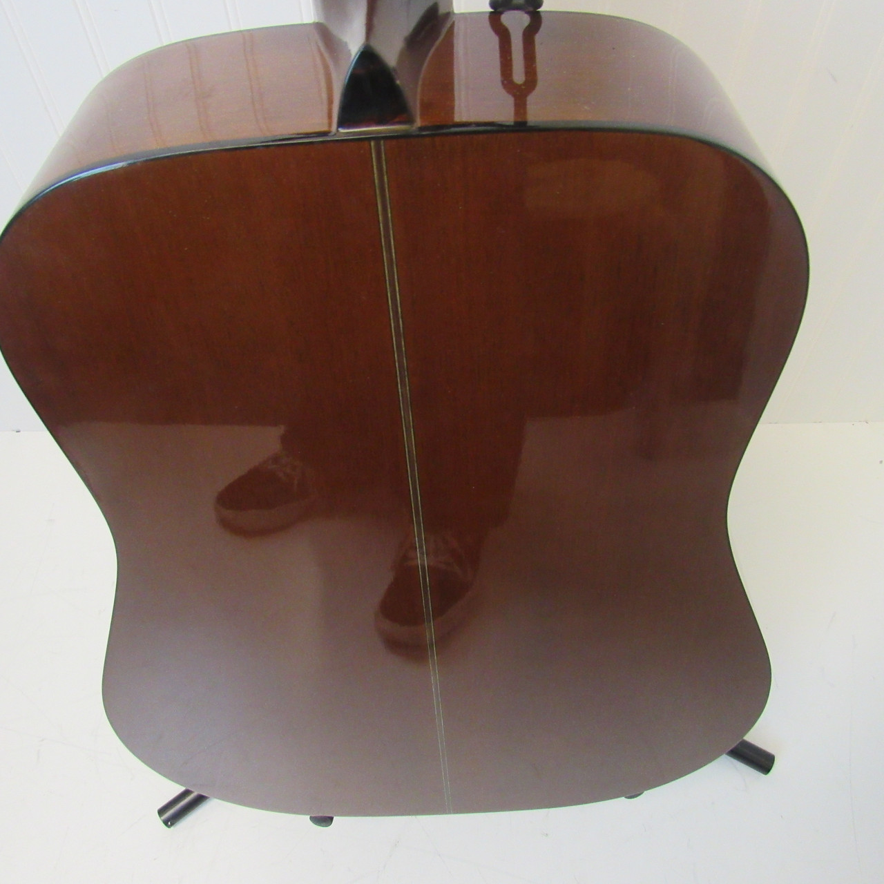 Fender f220sb 2025