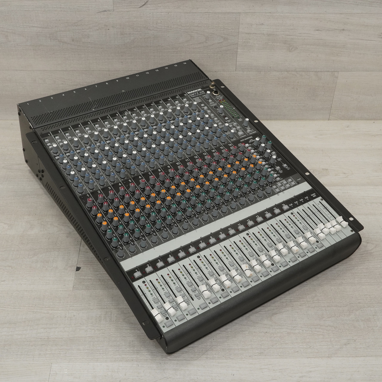 Used Mackie ONYX 1640 Mixing Console