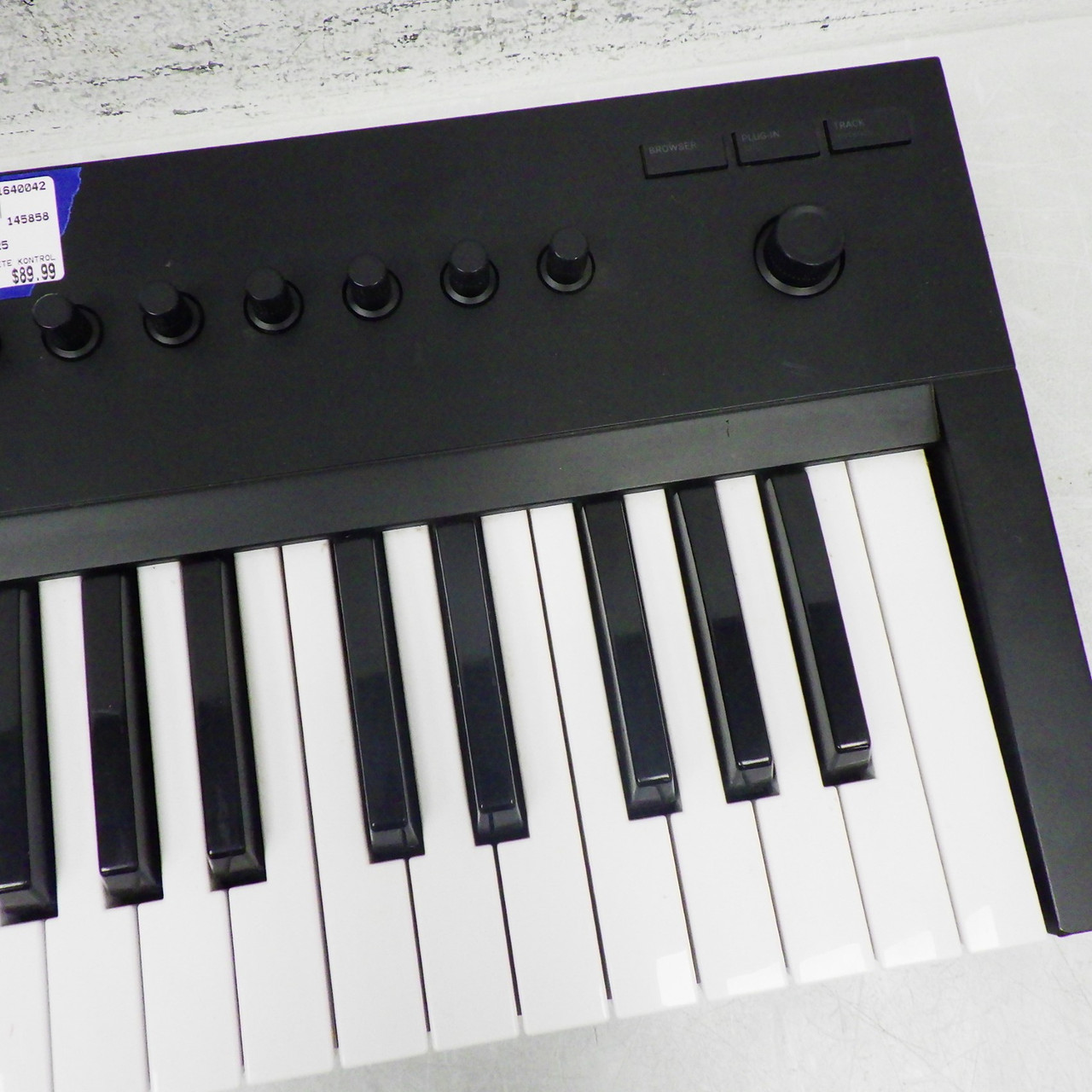 Komplete a25 2025