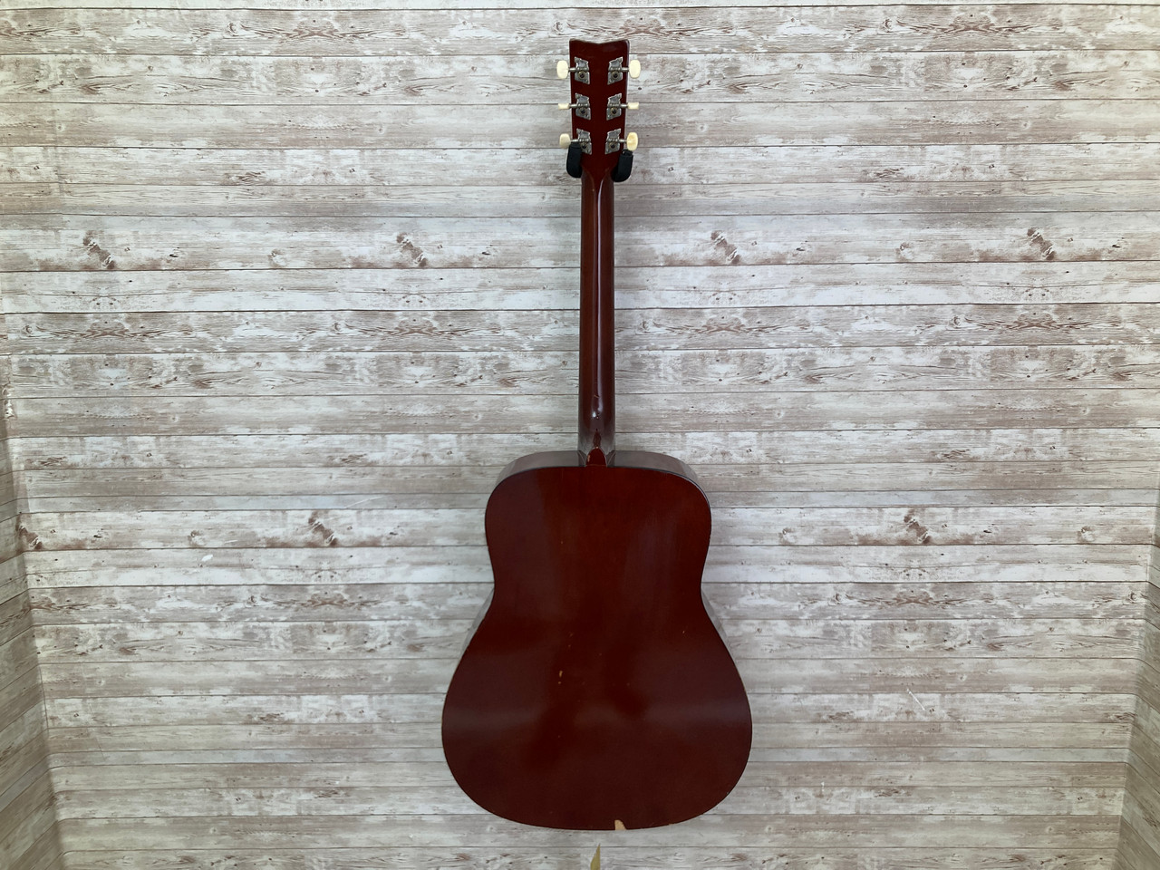 Yamaha fg300a acoustic guitar hotsell