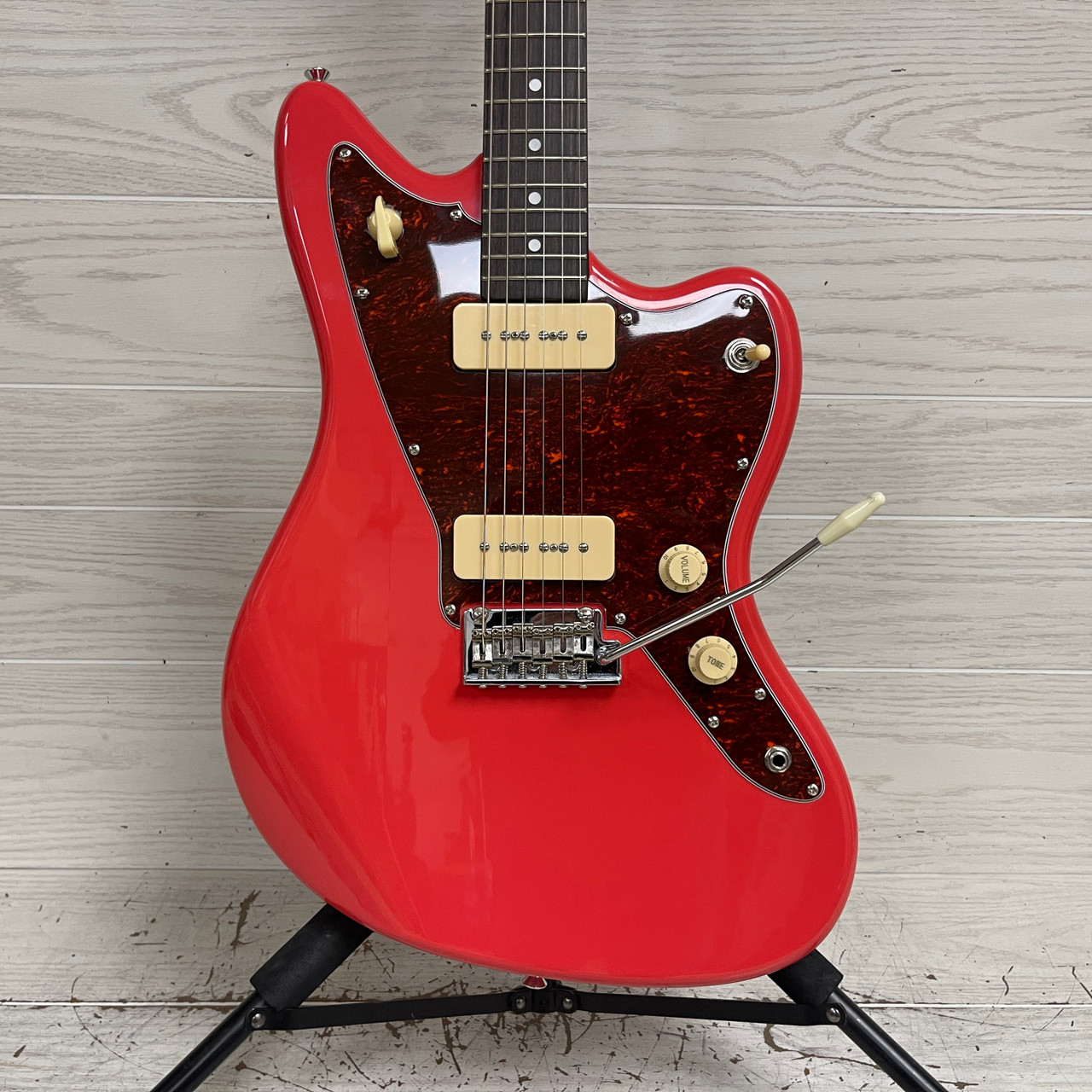 Used Tagima TW 61 WOODSTOCK SERIES Offset Double Cutaway