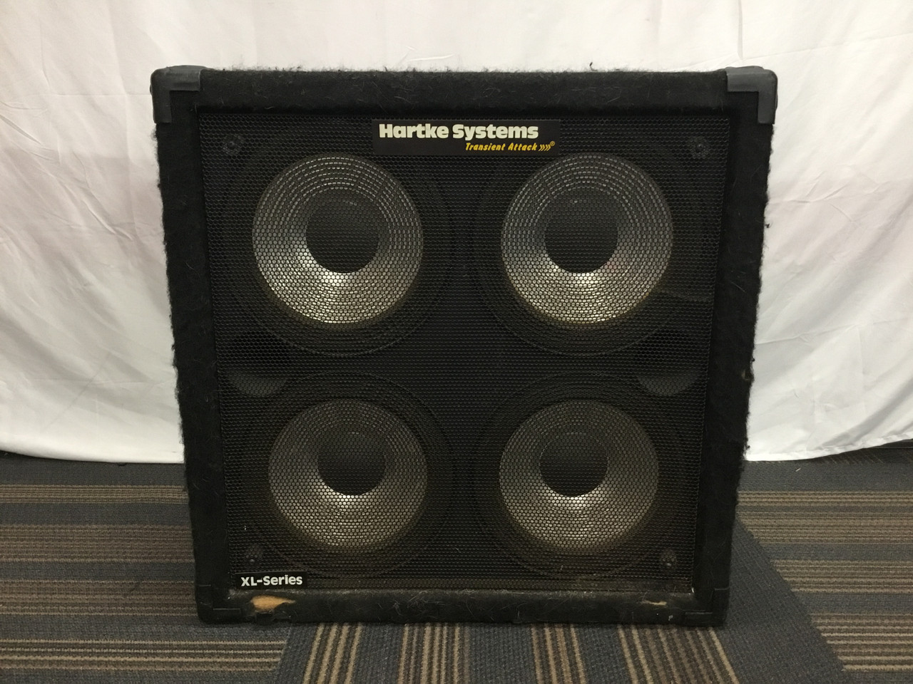 Used Hartke 410 CAB 4 x 10 Bass Guitar Cabinet 4 x 10