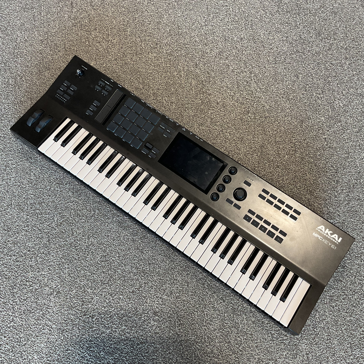 Used AKAI MPC KEY 61 Synthesizer