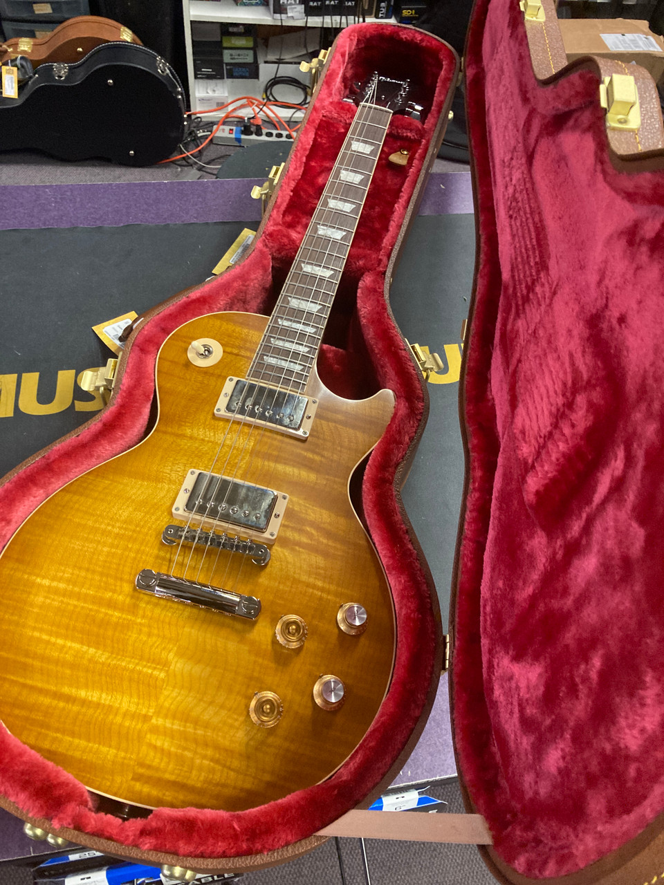 Used Gibson LES PAUL GREENY KIRK HAMMETT Electric Guitar Wood 6-String