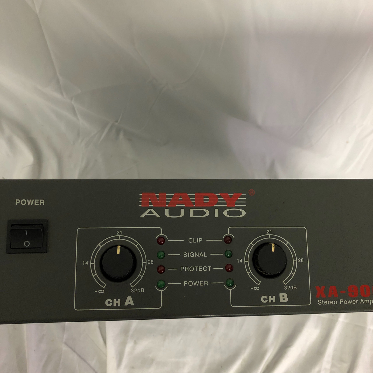 Used Nady XA-900 Power Amplifier