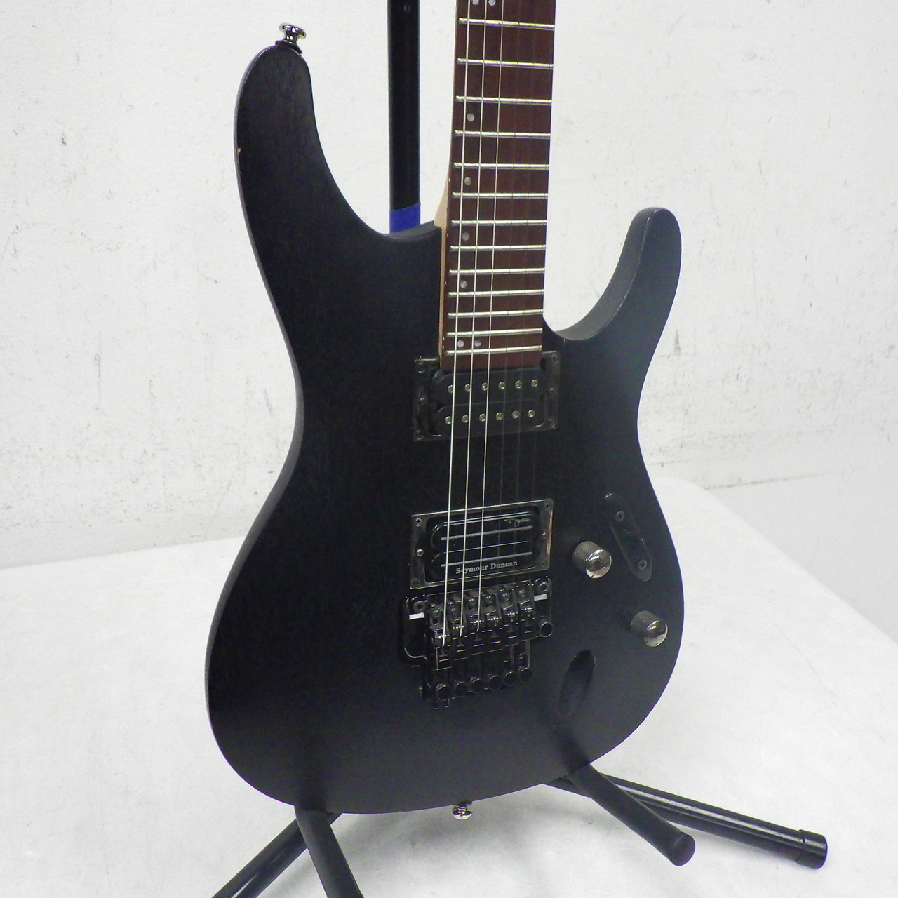 Used Ibanez S520 Super S Electric Guitar Black 6-String