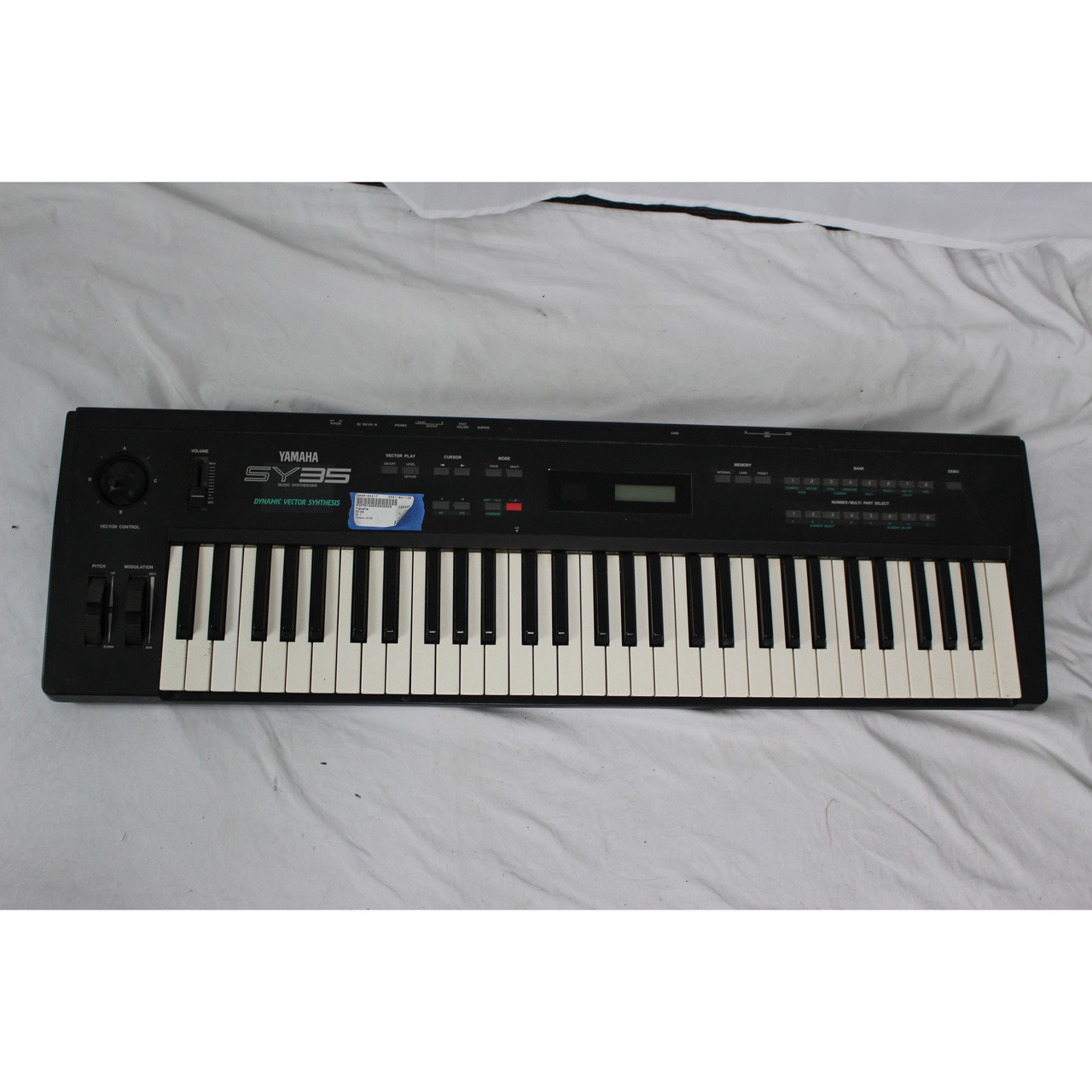 Used Yamaha SY35 Vintage 61-Key Synthesizer 61-Key
