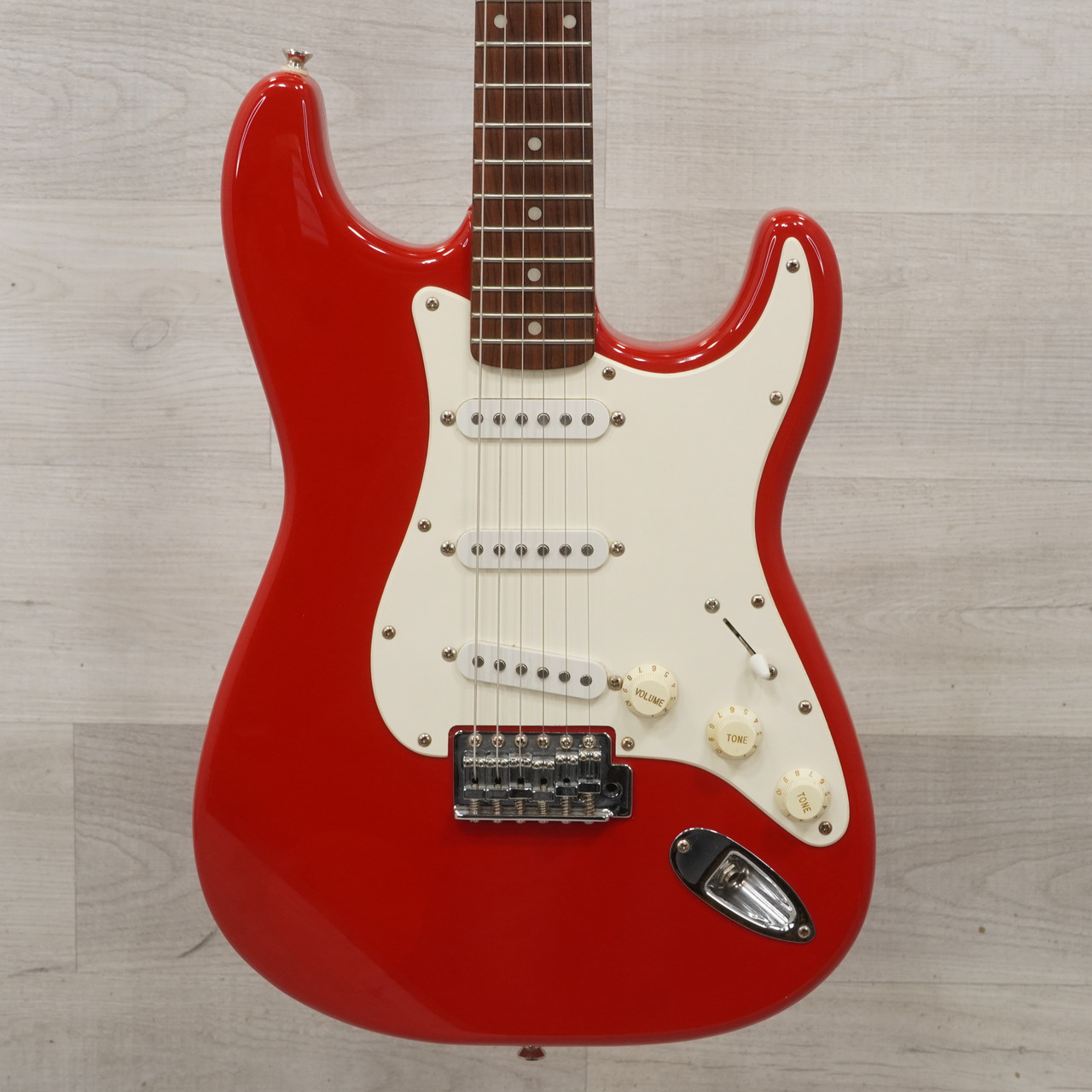 Used Squier AFFINITY STRA5T S Type Electric Guitar Red 6-String