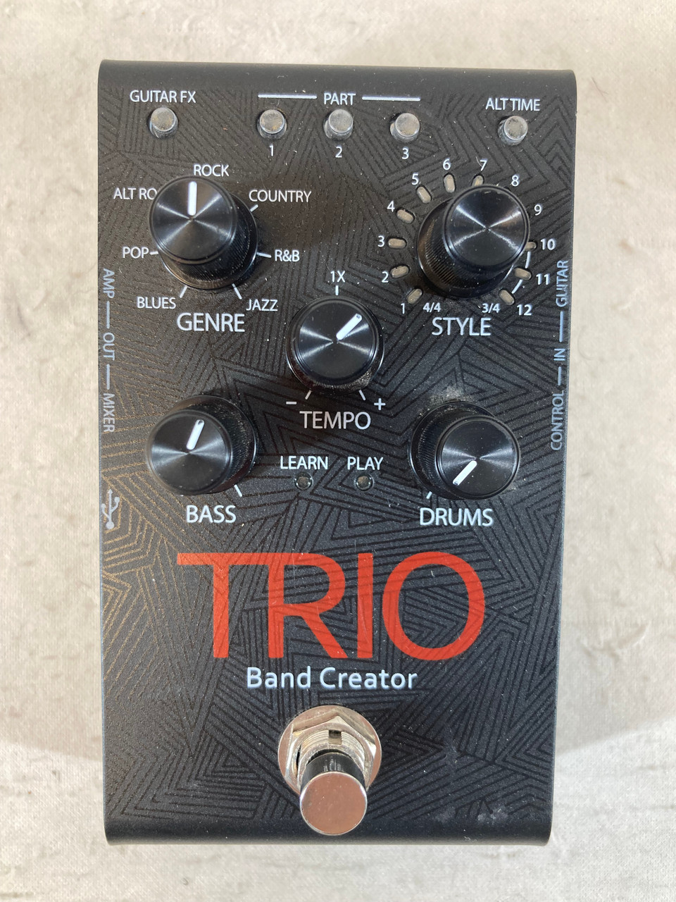 DigiTech Trio Electric Guitar Multi Effect Band Creator PEDAL